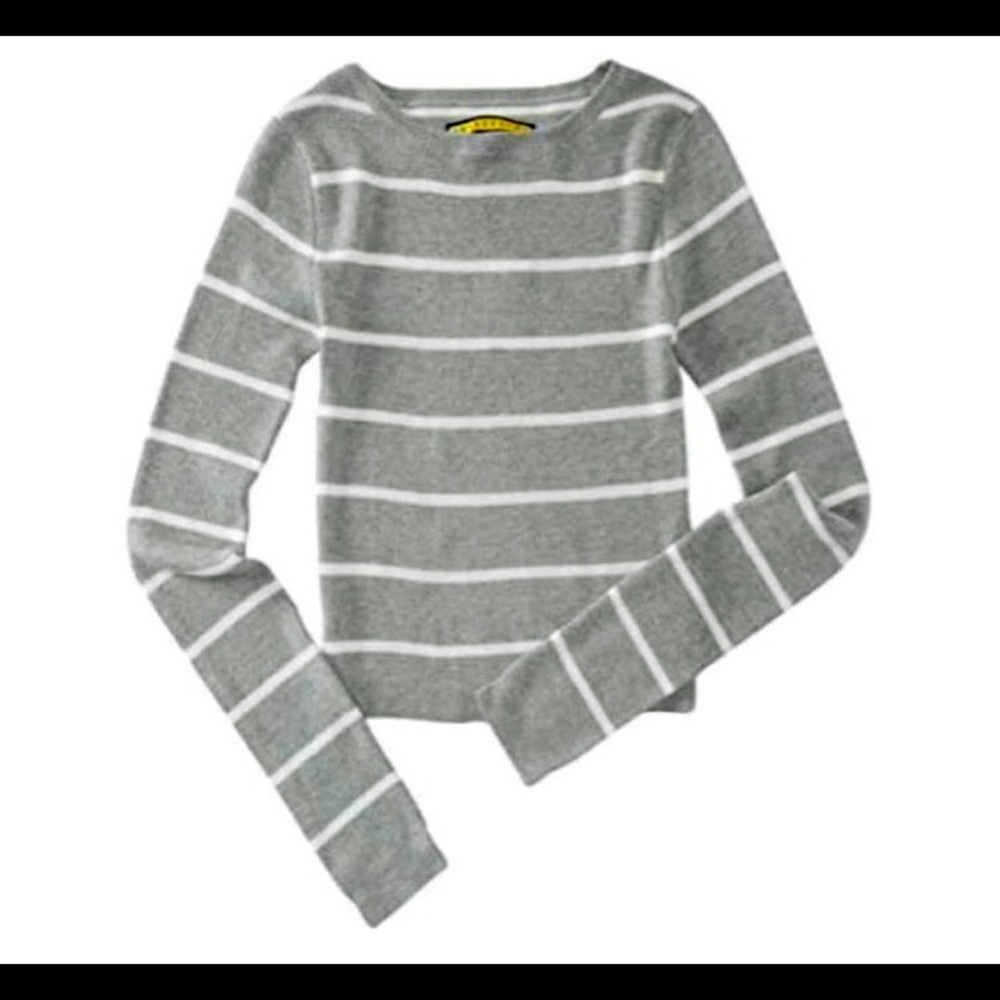 Grey cropped sweater